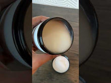 Load and play video in Gallery viewer, 8 oz NORIGAMI Hydrating Styling Gel
